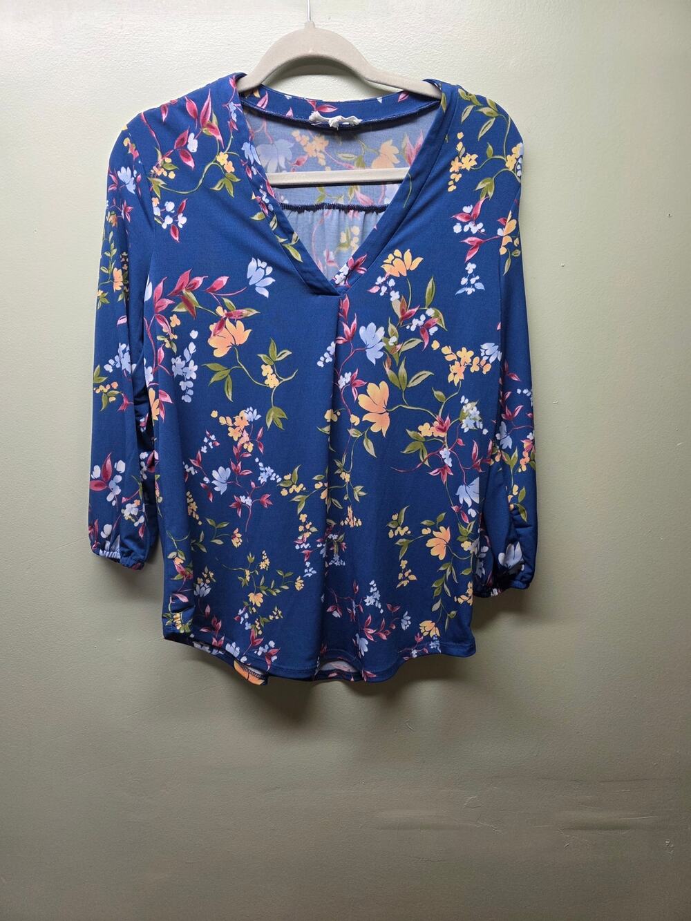 Two by Vince Camuto Floral Blouse Size 8 Blue Yellow Multicolor
